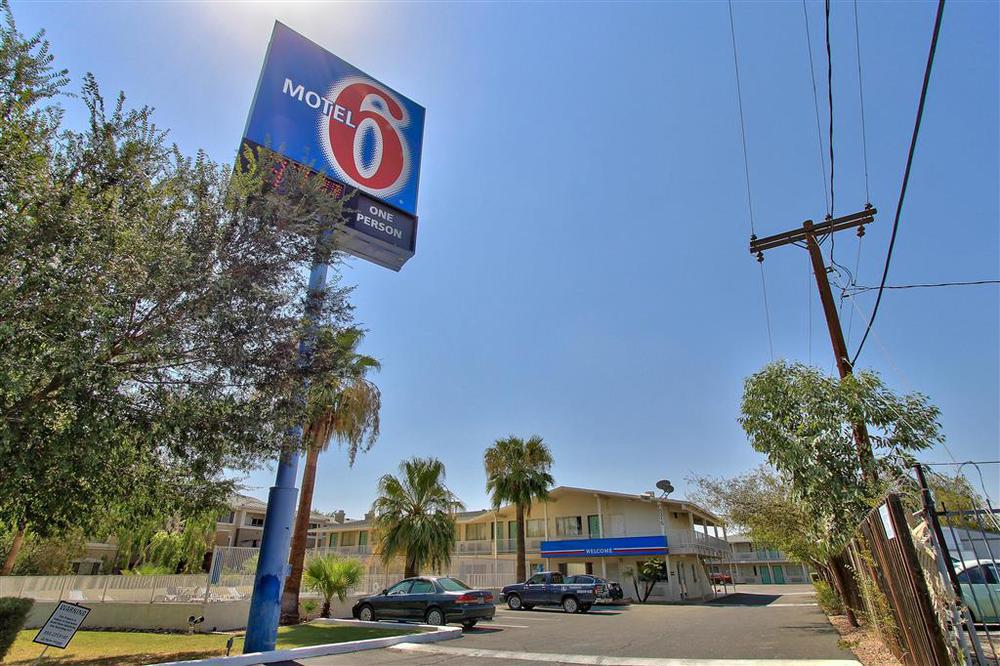 Motel 6-Phoenix, Az - East Exterior photo