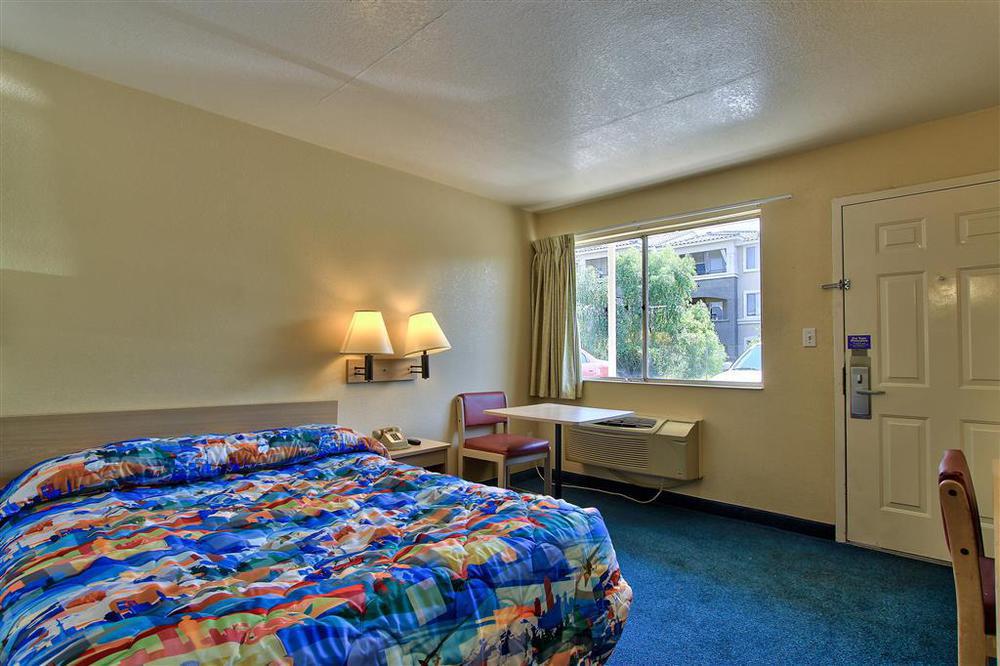 Motel 6-Phoenix, Az - East Room photo